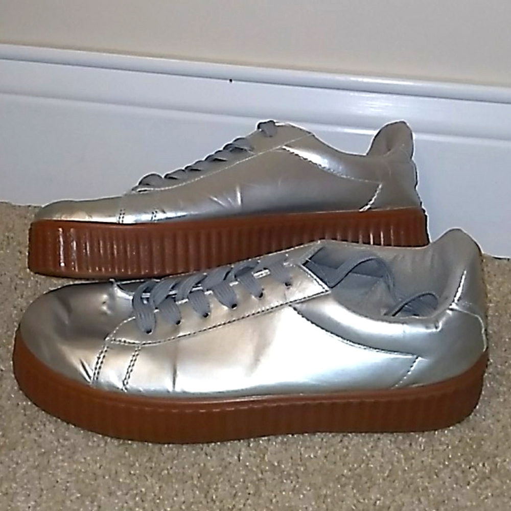 J. Adams Vince Platforms